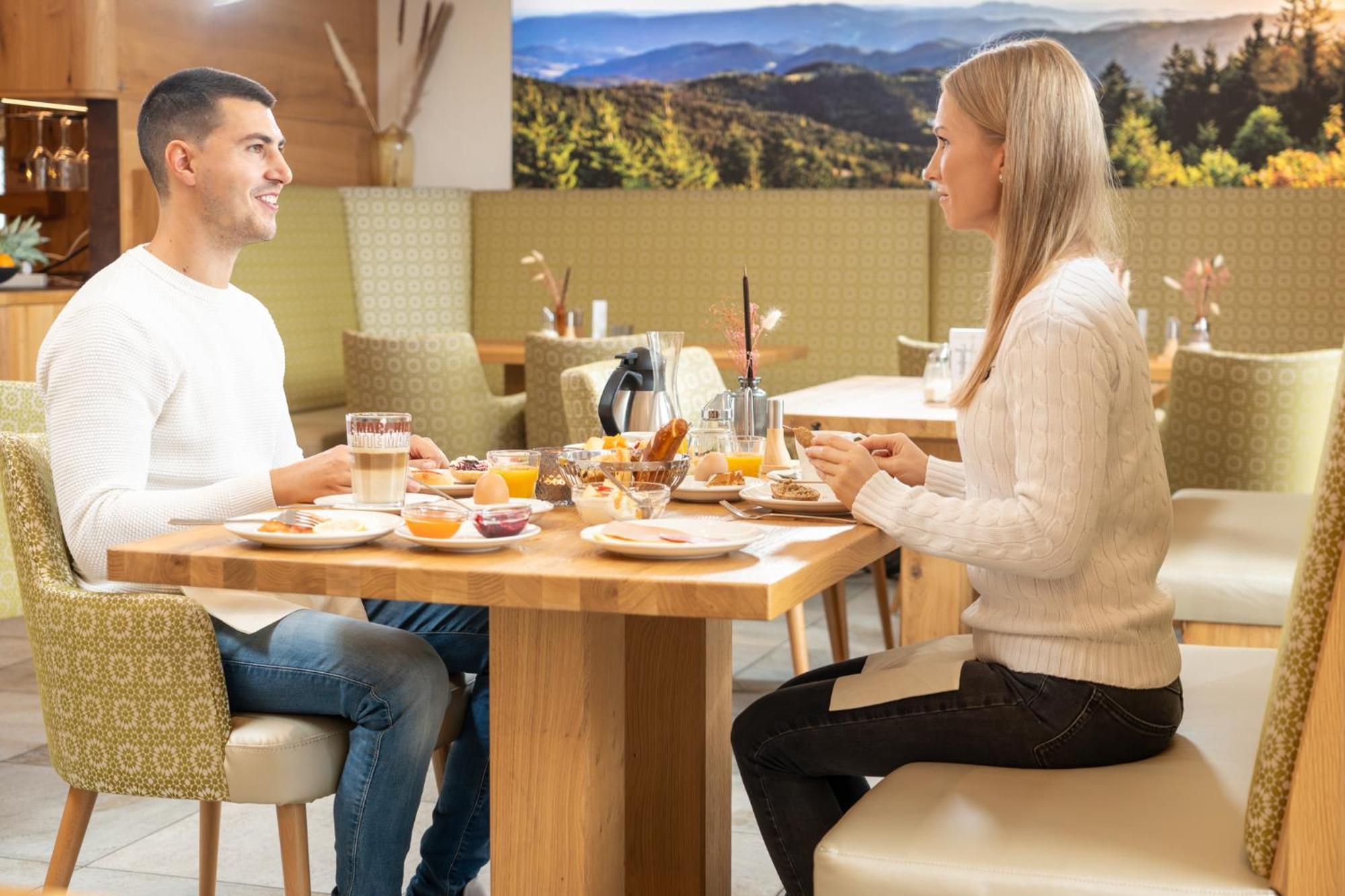 Wellnesshotel Sonnenhof & Sonnhalde Uehlingen-Birkendorf Ngoại thất bức ảnh